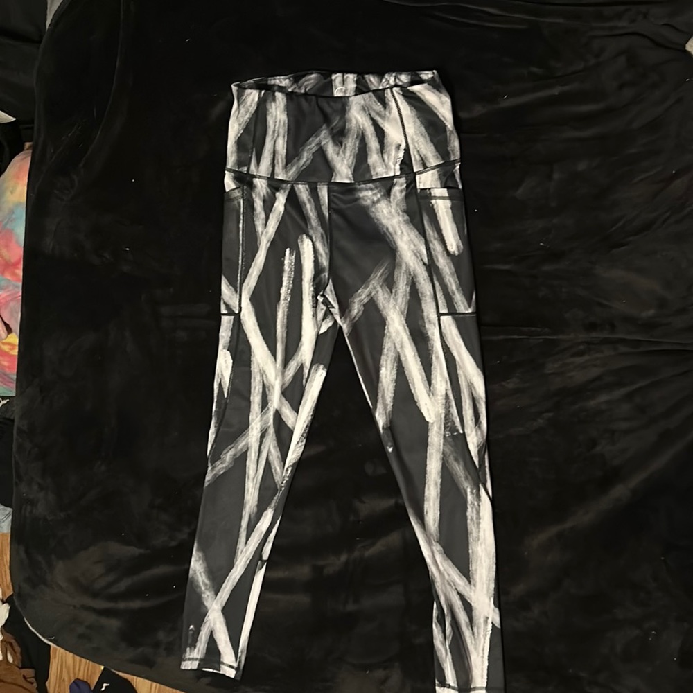 Black and white leggings